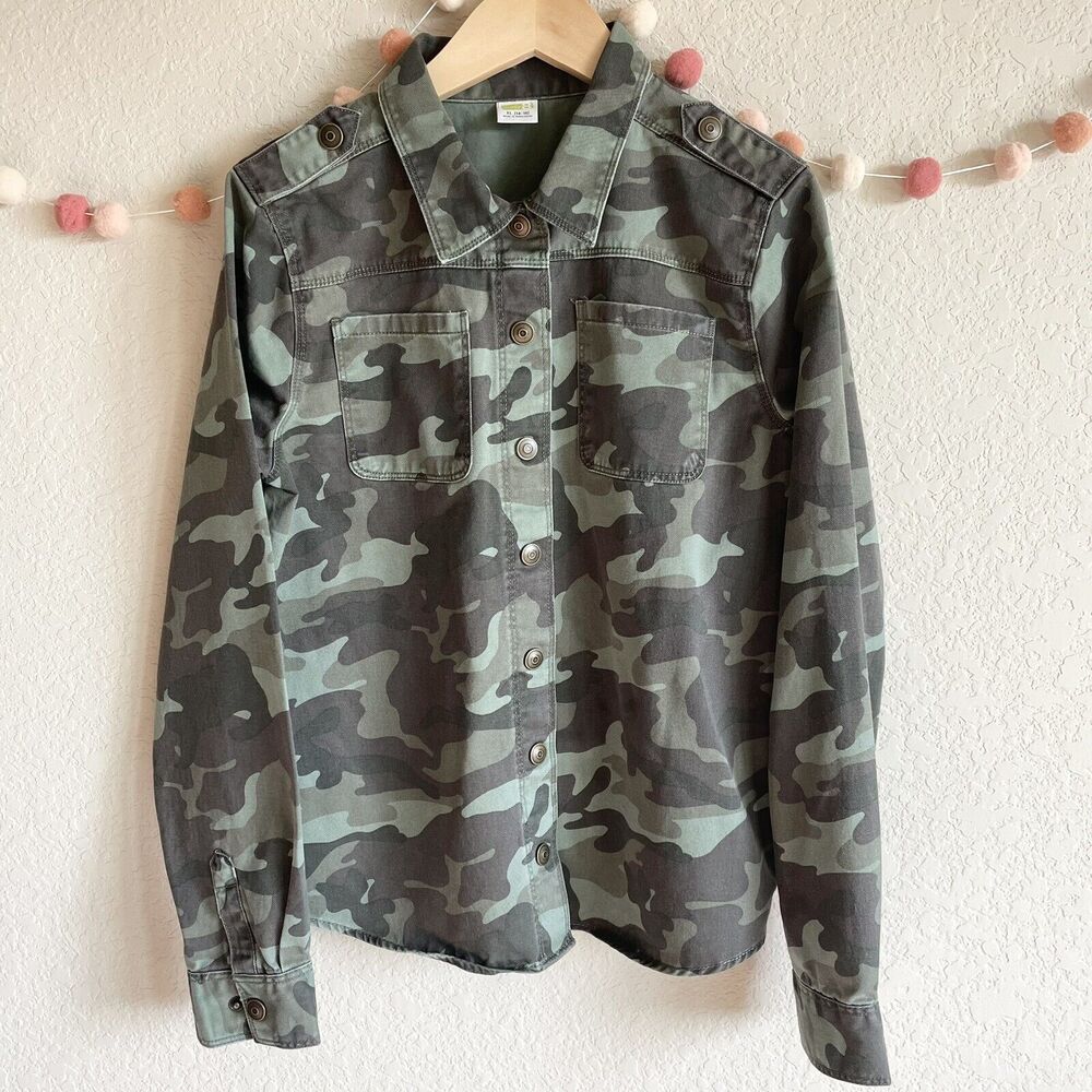Crazy 8 Camouflage Shacket Girls Size XL (14-16 Years)